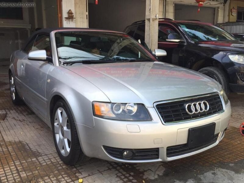AUDI A4 2003